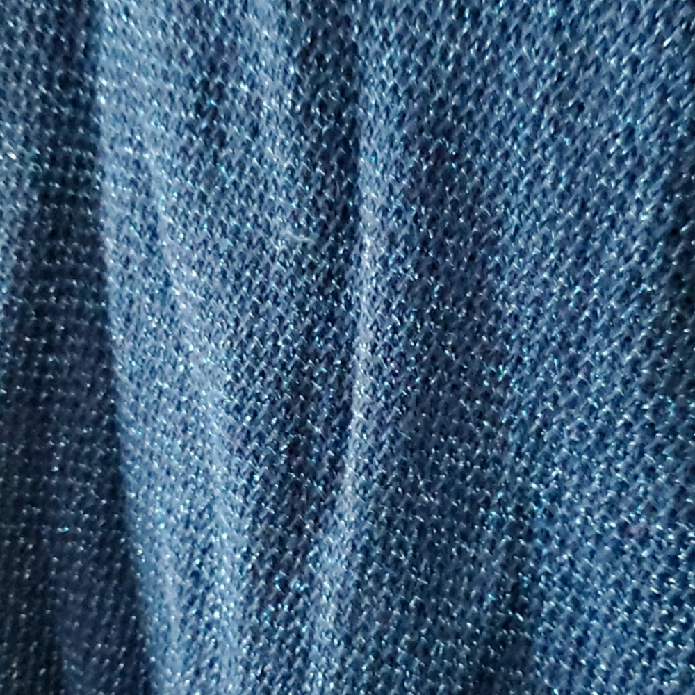 Express Sweater - Picture 2 of 2